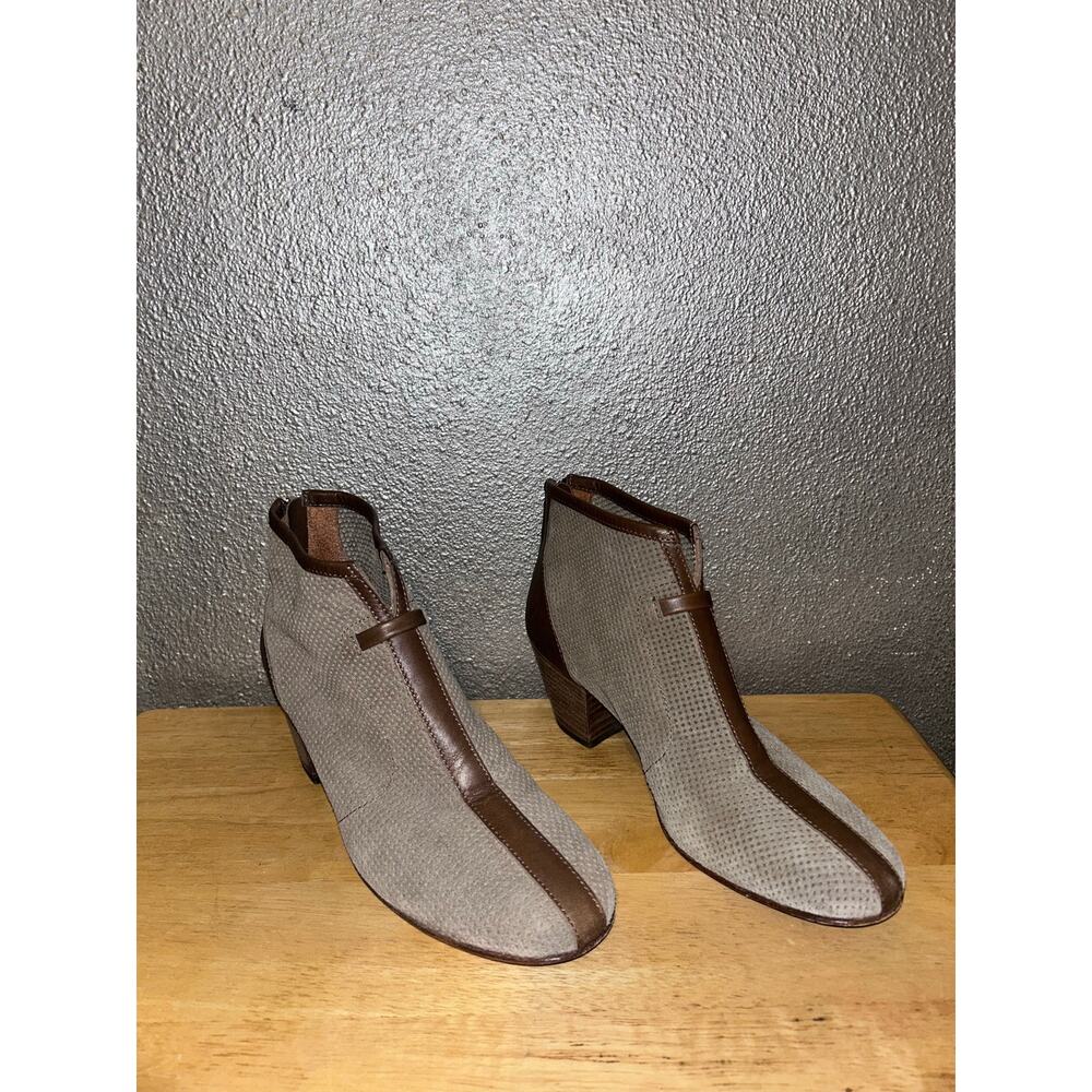 Aquatalia Marvin K Boho Hippie Stacked Heel Perforated Leather Ankle Boots